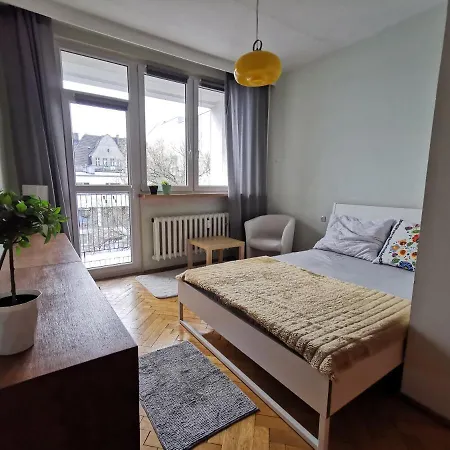Lejlighed Kawalerka Z Balkonem I Osobna Sypialnia Poznań